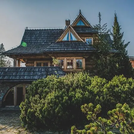 Dolisiowka Premium Alpesi faház *